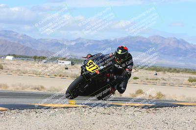 media/Feb-04-2024-SoCal Trackdays (Sun) [[91d6515b1d]]/7-Turn 9 Inside (1140am)/